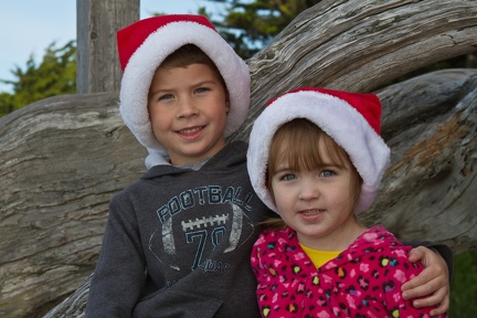 JT and Zoe Christmas 2011 (2 of 7)